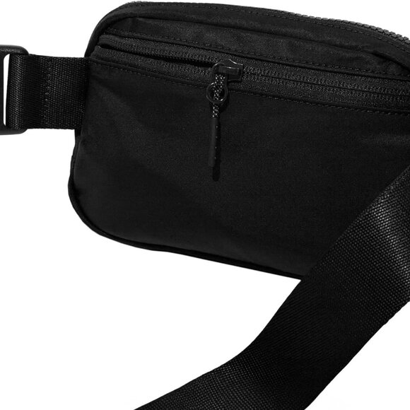 Lululemon Athletica Everywhere Belt Bag 1L (Black) - Picture 5 of 5
